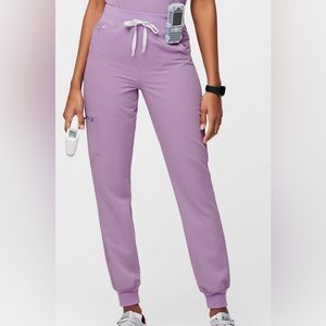 Figs scrubs: High waisted Zamora jogger scrub pants petite